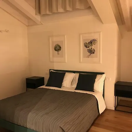 Porta Nuova Lofts Apartment